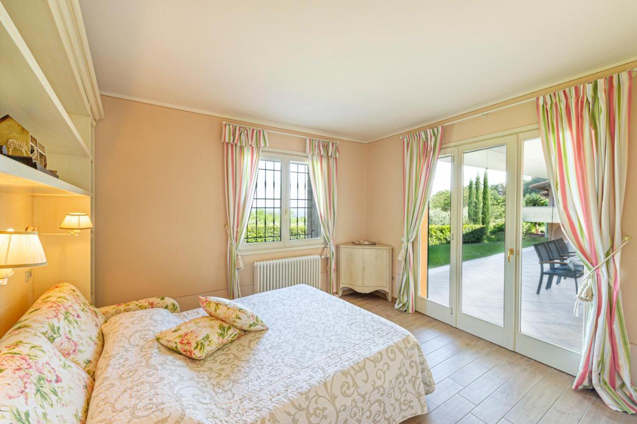 Villa Pratello Padenghe sul Garda Bagian luar foto