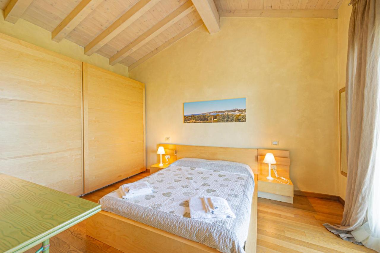Villa Pratello Padenghe sul Garda Bagian luar foto